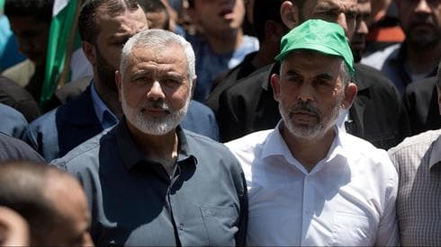 El líder político de Hamás Ismail Haniyeh y el jefe del grupo en Gaza, Yahya Sinwar (AFP) El líder político de Hamás Ismail Haniyeh y el jefe del grupo en Gaza, Yahya Sinwar