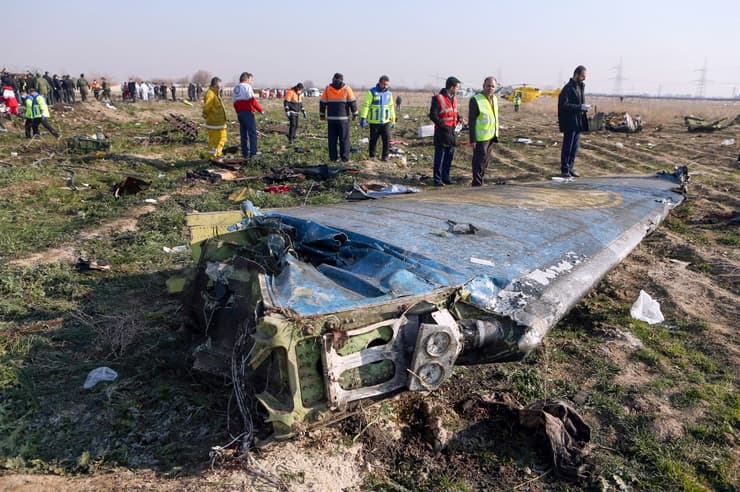 Restos del avión derribado por Irán 