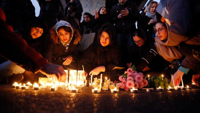 Homenaje a las víctimas del avión ucraniano derribado por el ejército iraní