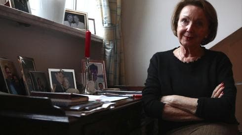 Eva Umlauf, una de las prisioneras más jóvenes liberadas de Auschwitz.