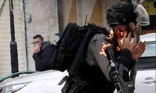 Policía Hebron Fuego