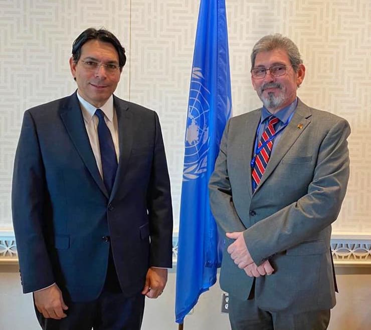 El embajador israelí en la ONU, Danny Danón, y su par boliviano, Rubén Suárez (Misión diplomática de Israel en la ONU) El embajador israelí en la ONU, Danny Danón, y su par boliviano, Rubén Suárez