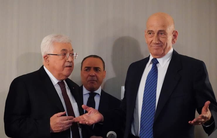 Duras críticas de la derecha a la reunión entre Olmert y Abbas 