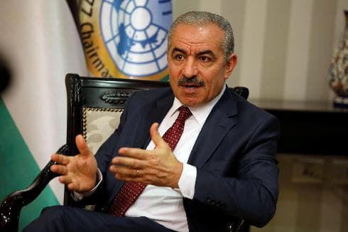 El primer ministro palestino amenazó a las empresas mencionadas en la "lista negra" de la ONU (Reuters) Shtayyeh Palestino