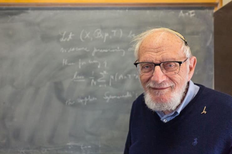 “De todos los reconocimientos que recibí en mi carrera el Premio Israel fue el más importante", aseguró Furstenberg (Yosef Edest) Furstenberg