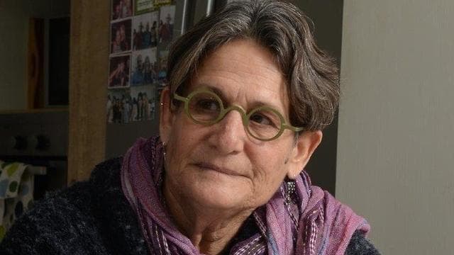 Sarit Uziel: “Yo me quedo aquí, y la comunidad aprenderá a aceptar a quien es diferente” (Sarit Uziel y Nurit Barkai) Sarit Uziel: “Yo me quedo aquí, y la comunidad aprenderá a aceptar a quien es diferente”