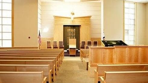 La sinagoga New Rochelle en Nueva York permanece cerrada. 