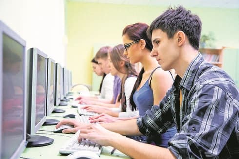 Empleados de empresas de tecnología. 