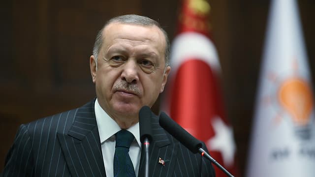 El presidente turco, Recep Tayyip Erdogan, arremetió contra Macron. 