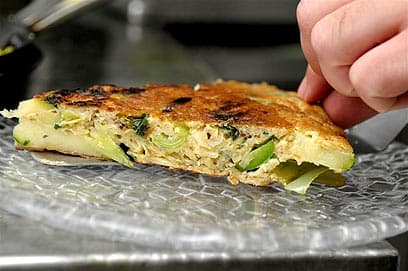 Frittata de matzá con zucchini o calabacín