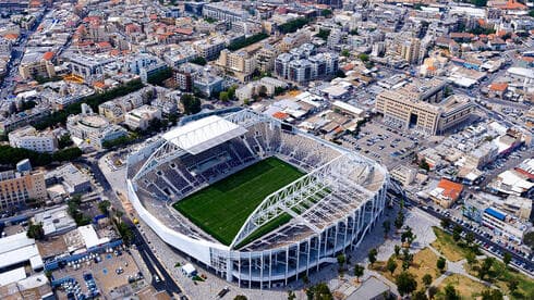 El estadio Nuevo Bloomfield, con capacidad para 30 mil personas, podrá albergar apenas a 1.500. (Israel Bardugo) Nuevo Bloomfield, estadio de fútbol remodelado por completo, en el corazón de Jaffa.