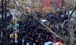 Funeral del rabíno jasídico en Brooklyn