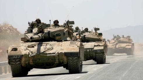 Las FDI reforzaron la seguridad en las fronteras del norte y noreste. (Michael Kremmer) Tanques de las FDI en el norte de Israel.