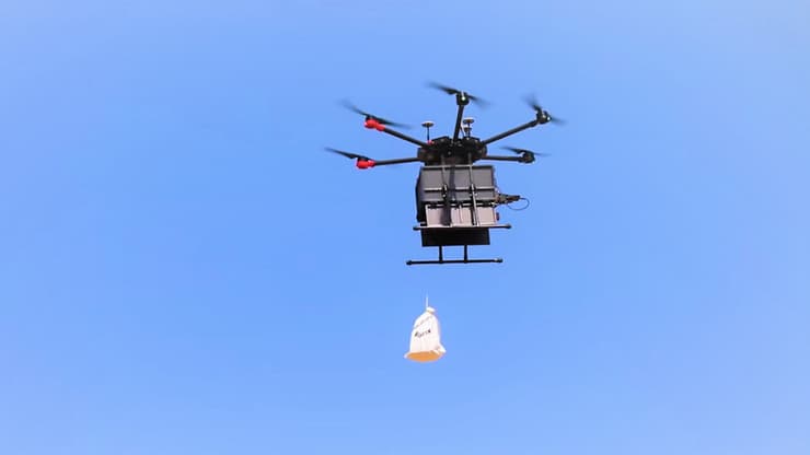 Un drone de Flytrex. ¿Llegarán pronto las pizzas desde el aire en Israel? (Relaciones Públicas de Flytrex) Un drone de Flytrex. ¿Llegarán pronto las pizzas desde el aire en Israel?