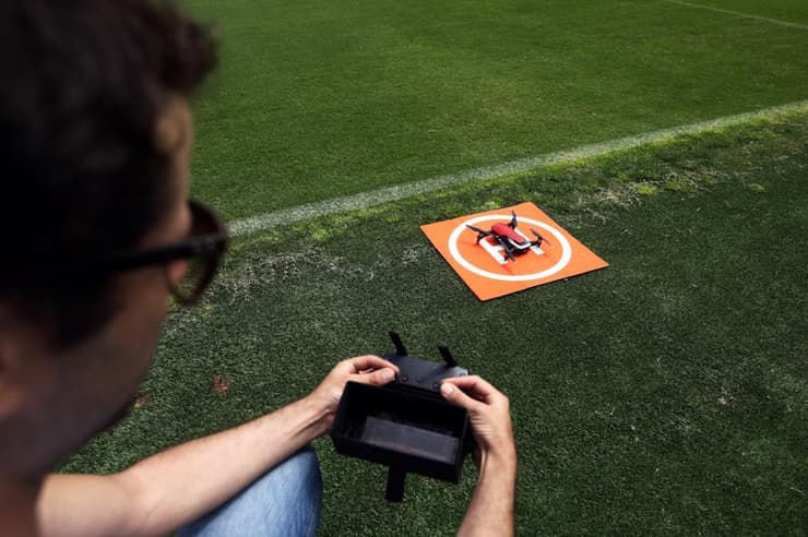 El nuevo producto llega al mercado luego de la controversia en que estuvo envuelta NSO. (Reuters) tecnología anti drones