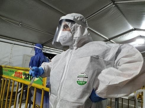 Puesto de pruebas de coronavirus en Tel Aviv.
