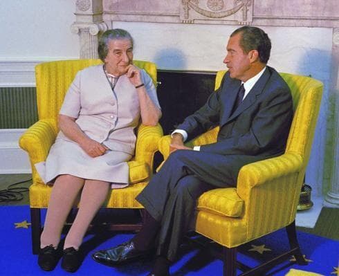 La primera ministra Golda Meir y el presidente estadounidense Richard Nixon en la Casa Blanca en 1969 (AP) La primera ministra Golda Meir y el presidente estadounidense Richard Nixon en la Casa Blanca en 1969