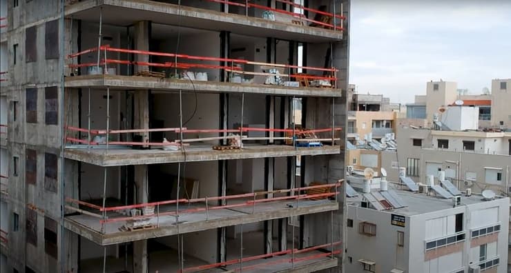 Los numerosos proyectos de construcción renovaron la imagen de Bat Yam en pocos años. (Ynet) Bat Yam