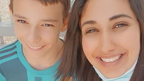 Aviel Karpov junto a Shani Yosef. 