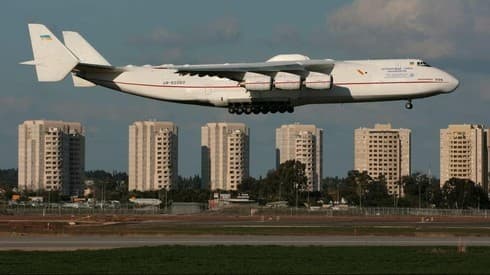 Visita anterior, en 2008, el Antonov An-225 en el aeropuerto Ben Gurion. (Moni Shapir) Visita anterior, en 2008, el Antonov An-225 en el aeropuerto Ben Gurion.