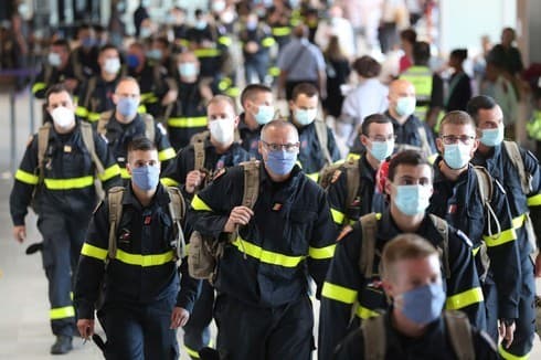 Una delegación de asistencia partió este mediodía desde Francia. 