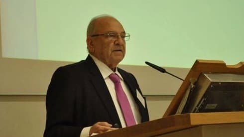 Profesor Shimon Shetreet. 