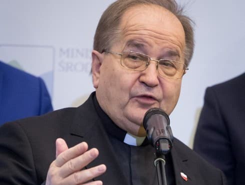 Tadeusz Rydzyk, sacerdote católico conservador que impulsó el espacio de memoria en Torun. (AFP) Tadeusz Rydzyk Polonia