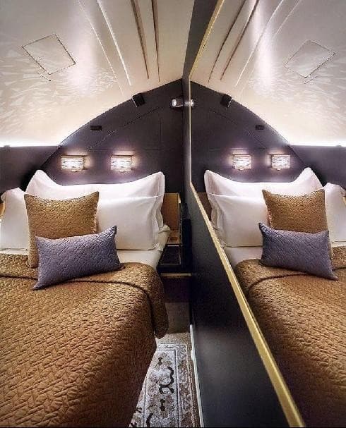 Habitación con cama de una plaza. 