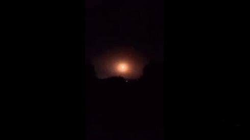Un momento del ataque del viernes en Siria, también atribuido a Israel. 