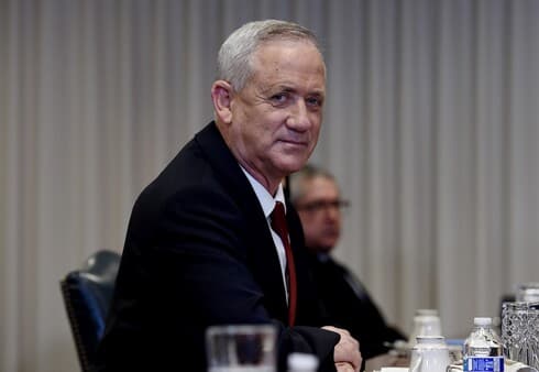 Benny Gantz se encuentra en Estados Unidos para adquirir armamento.