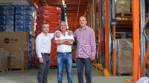 Los hermanos Aharoni. 