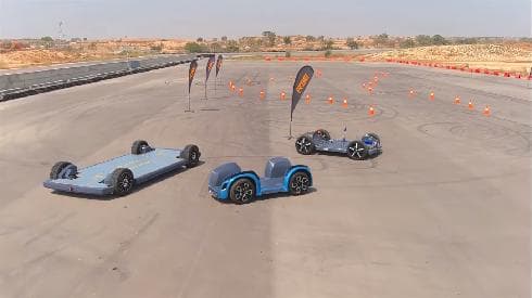 Los tres prototipos de autos eléctricos desarrollados por la empresa israelí. 