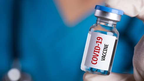 Si la iniciativa prospera, Israel podría recibir miles o millones de vacunas de AstraZeneca. (Shutterstock) Si la iniciativa prospera, Israel podría recibir miles o millones de vacunas de AstraZeneca.