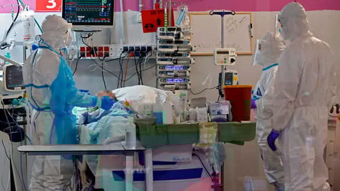Sala de atención por coronavirus en el Hospital Sheba en Tel Aviv. 