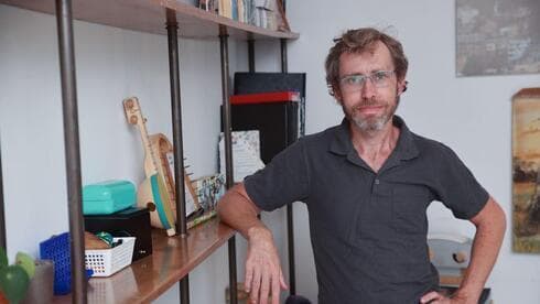 Zeev Yitzhakzon-Hayosh, neurólogo del hospital Sheba y participante del experimento. 
