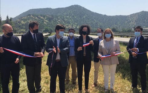 El subsecretario de Energía chileno, la intendenta de O’ Higgins y la embajadora de Israel participaron de la inauguración. 
