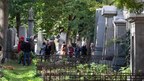 En 2017, se fundó la asociación "Salvar el cementerio judío en Waehring"