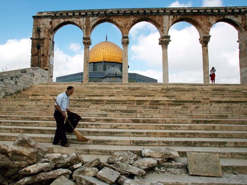 Nunca se ha realizado una exhaustiva investigación arqueológica en el Monte del Templo. (EPA) Nunca se ha realizado una profunda investigación arqueológica en el Monte del Templo.
