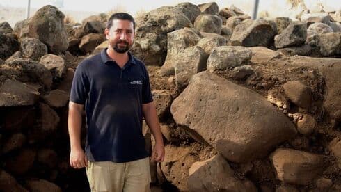 Barak Tzni, director de la excavación. (Autoridad de Antigüedades de IsraelAutoridad de Antigüedades de Israel) Barak Tzni, director de la excavación.