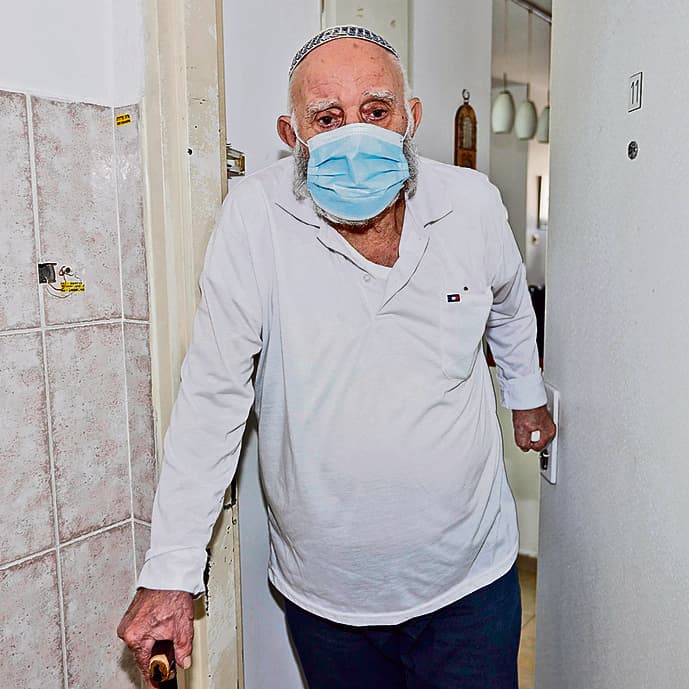 "Me evoca traumas y recuerdos", afirma Boris sobre las condiciones de aislamiento que sufre por su edad. (Gadi Kablu) Sobrevivientes Shoá
