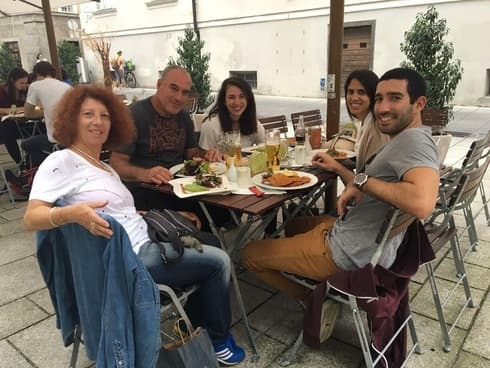 Familia Elyakim. 