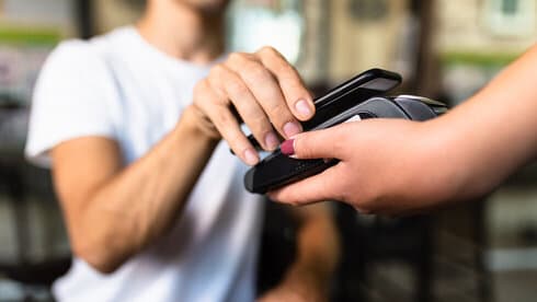 La billetera electrónica, una tendencia que en Israel de a poco se convierte en norma. (Shutterstock) Billetera Electrónica