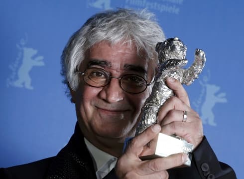 En 2013 ganó el Oso de Plata en Berlín por "Cortina cerrada", película que desafió la prohibición del gobierno iraní. (AFP) Kambuzia Partovi falleció por coronavirus a los 64 años.