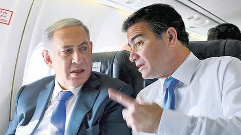 Netanyahu junto a Yossi Cohen, actual director del Mosad. 