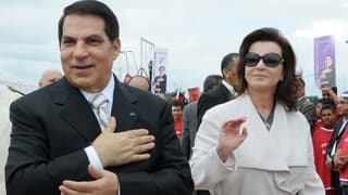 El derrocado dictador tunecino junto a su esposa, meses antes de que fuera obligado a dejar el poder. 