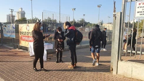 Escuela secundaria de Be'er Sheva durante la pandemia de coronavirus. 