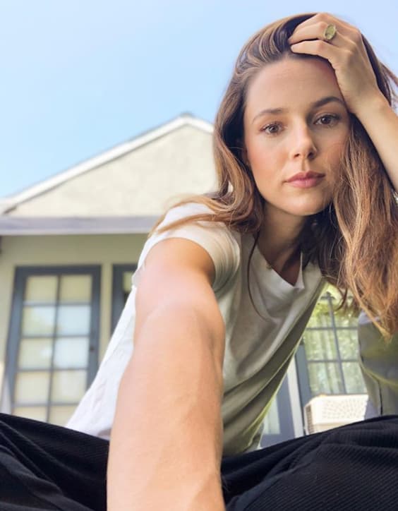 Alona Tal. 