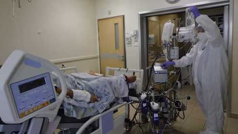 Sala de atención por coronavirus en el hospital Ichilov. 