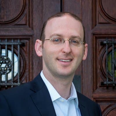 Adam Scheier, rabino de la comunidad "Shaar Hashamaim", en Montreal, Canadá.
