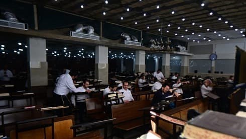 Un instituto de enseñanza ultraortodoxo en Ashdod funciona contrario a las pautas de cierre del sistema educativo. 